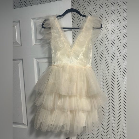 Off White Tulle Dress - Picture 1 of 1